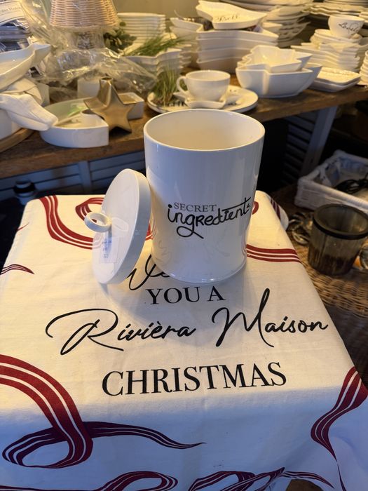 Riviera Maison ozdobny pojemnik