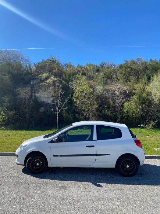 Renault Clio III Hatchback 1.5 dCi