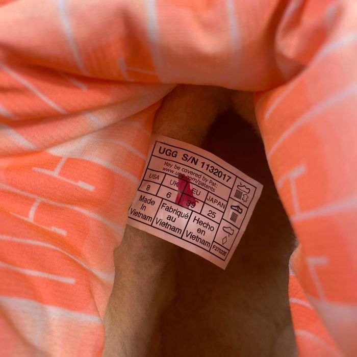 Оригінал Нові жіночі уггі UGG Classic Maxi Mini W Waterproof Boots