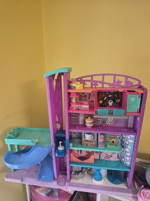 Polly pocket domek