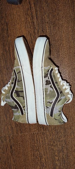 Tênis VANS  novos