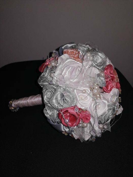 Bouquet de Noiva + Portal Alianças + Pulseira + Lapela Noivo