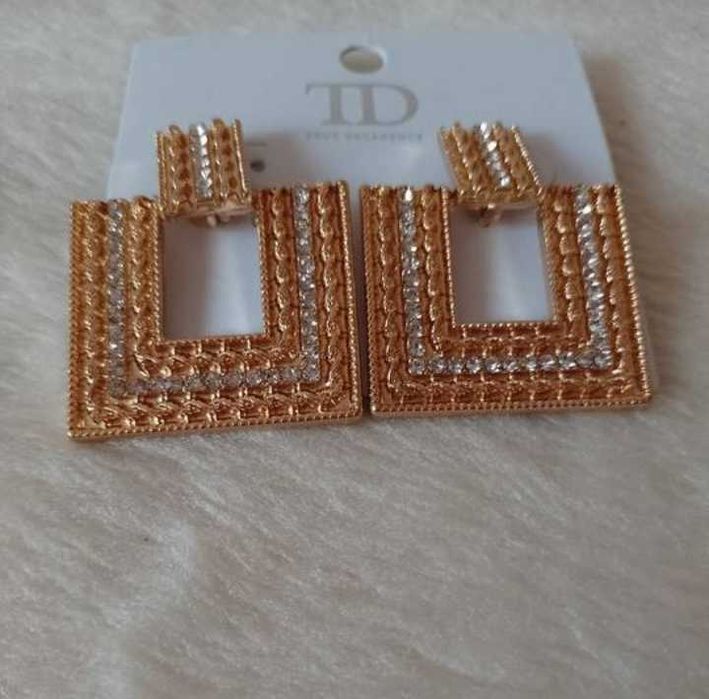 Bogato zdobione kolczyki wieczorowe z Londynu, NOWE