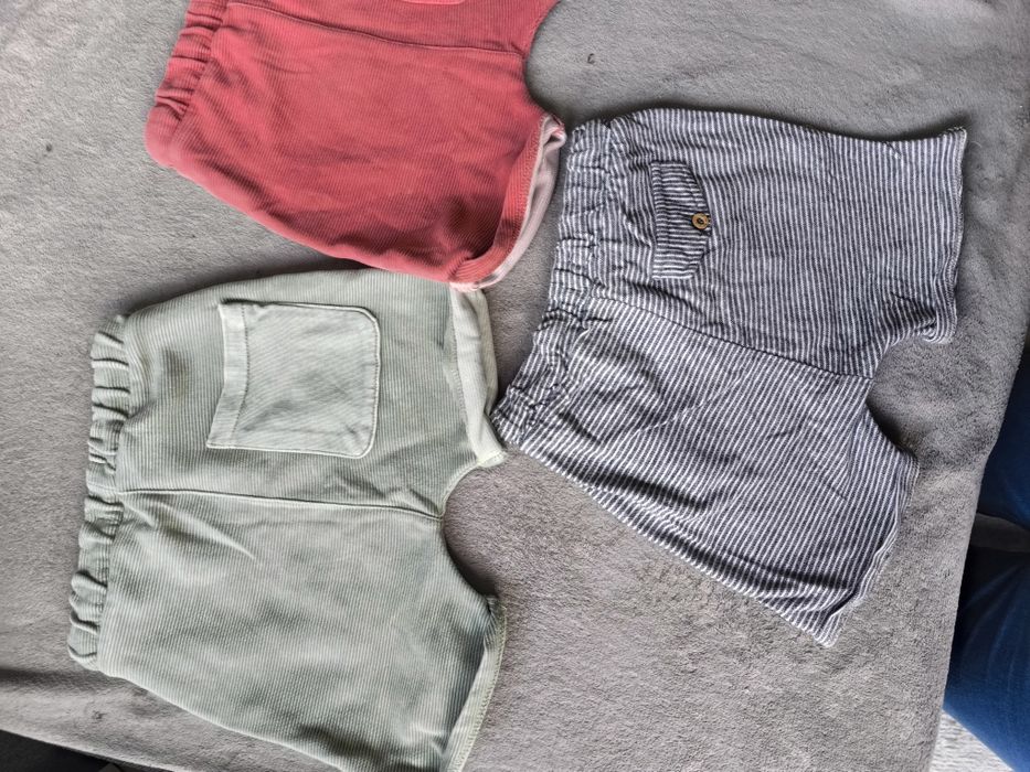 Spodenki szorty dresowe chłopięce Reserved 98/104 zestaw