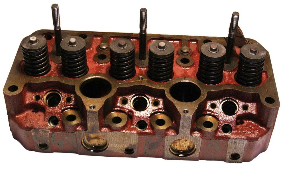 Głowica silnika MTZ 1221 Common Rail D260 Wtryski BOSCH lub MOTORPAL