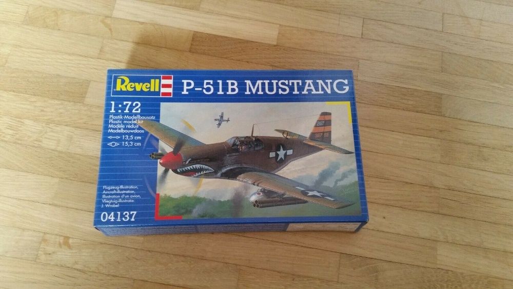 Пластикові літаки