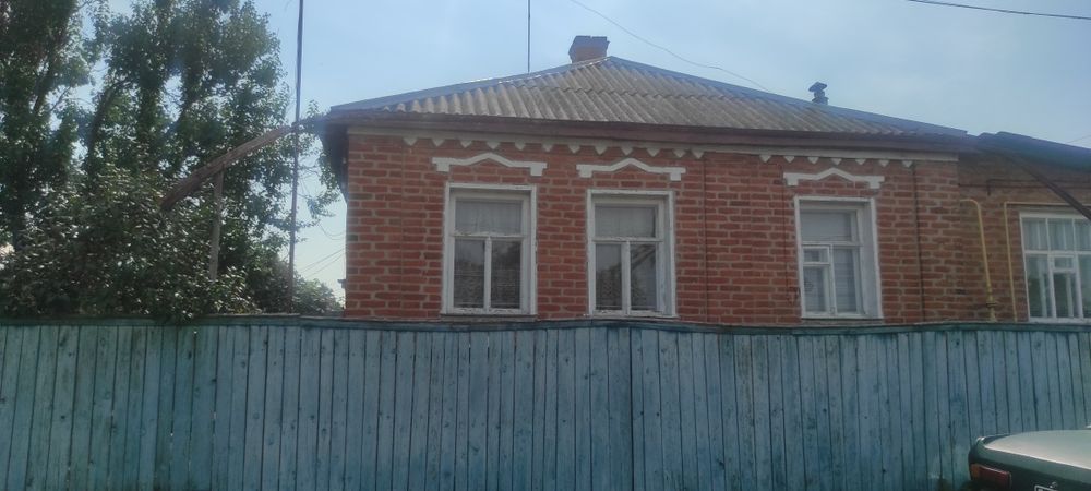 Продам будинок в м. Мерефа.