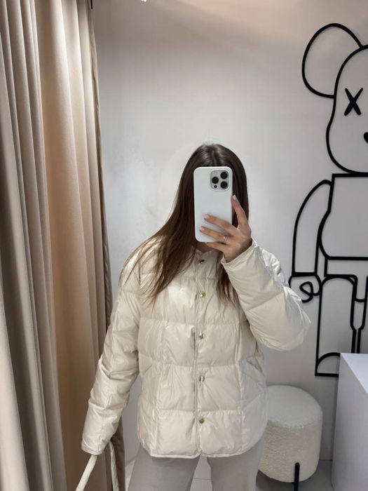 Куртка бежева Moncler S,M з поясом