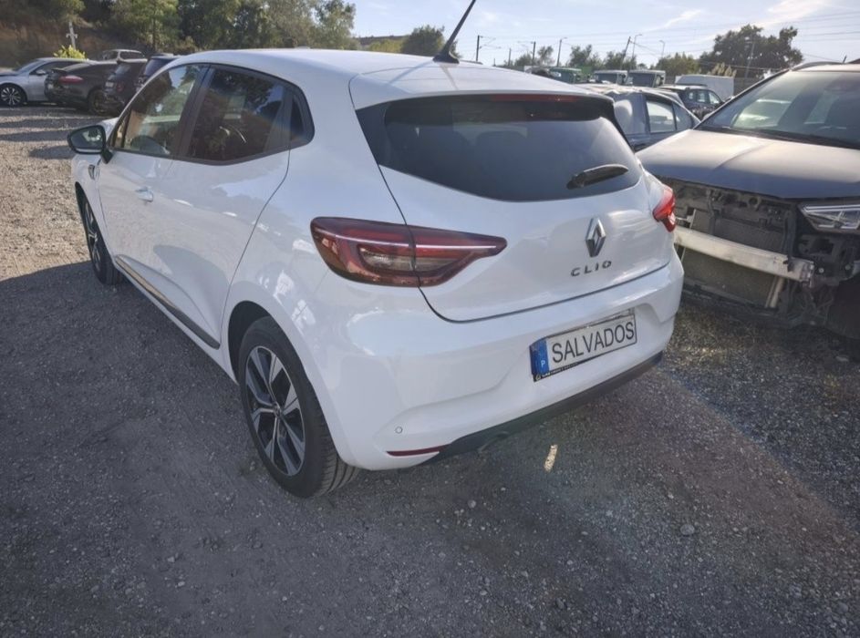 Renault Clio GPL para peças