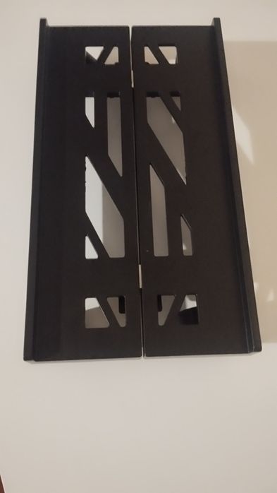 Підставка під комп'ютер