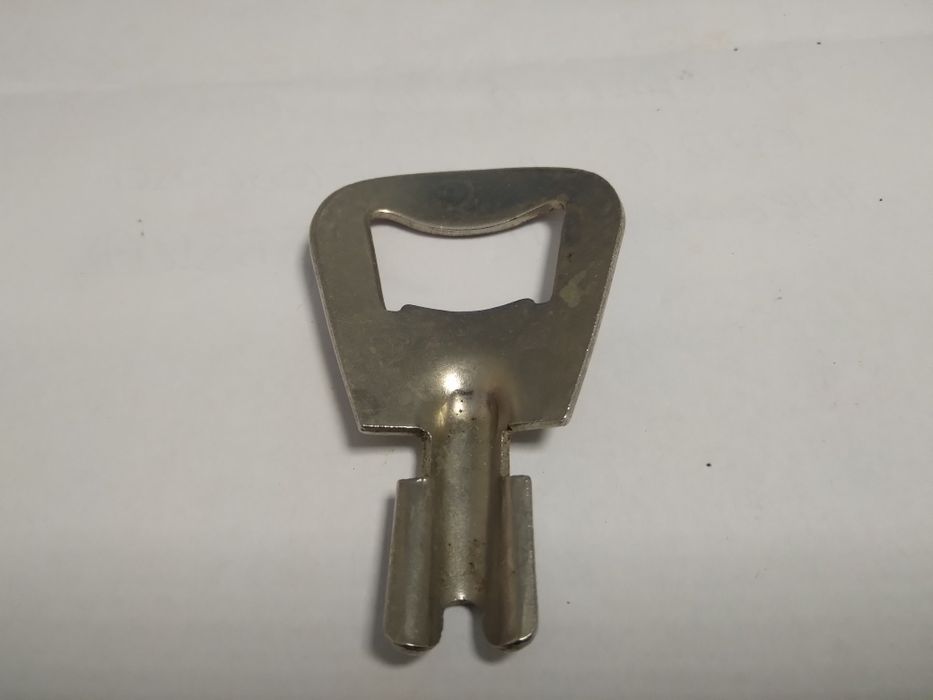 Otwieracz do windy, kapsli vintage Prl