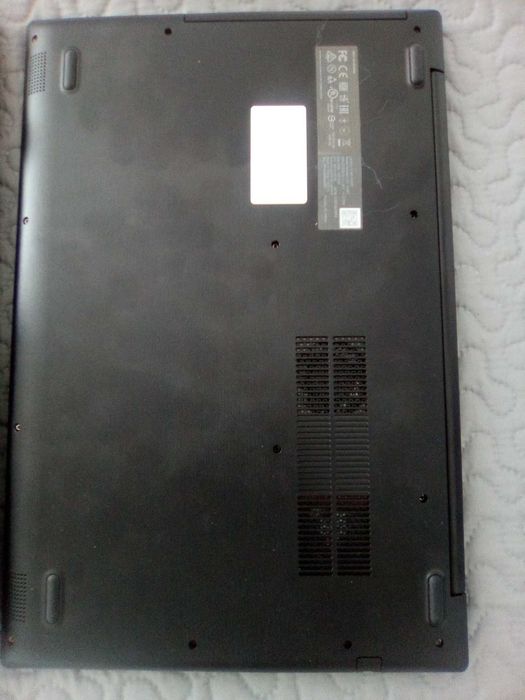 avariado Lenovo ecrã 15.6 AMD A4 9125 4GB DDR4 256GB SSD DVD