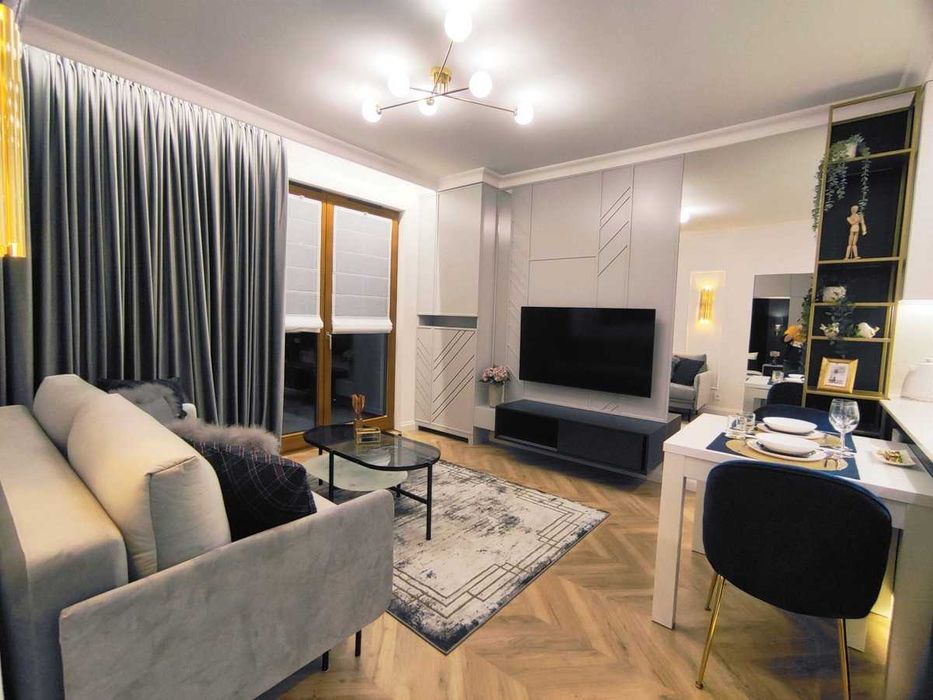 Ekskluzywny apartament 41,5m2, balkon, 2x garaż