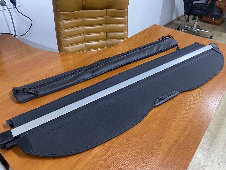 Продам шторку багажного відділення 65550SJ000 SUBARU Forester SK