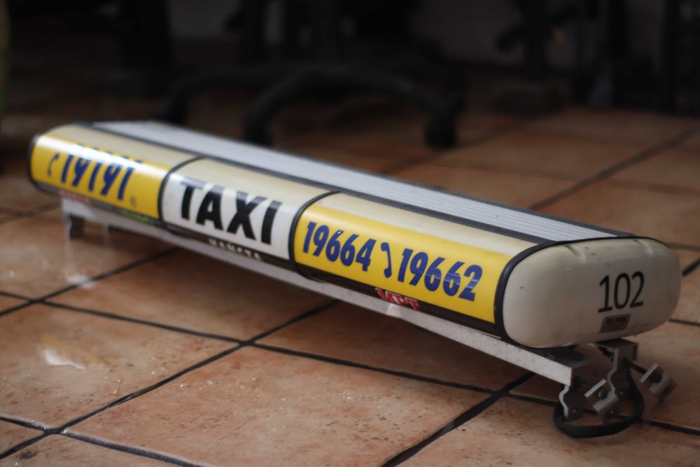 Kogut Taxi Belka Tanio