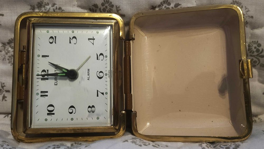 ZEGAREK Przenośny Nakręcany Składany EUROSTAR JAPOŃSKI - Vintage
