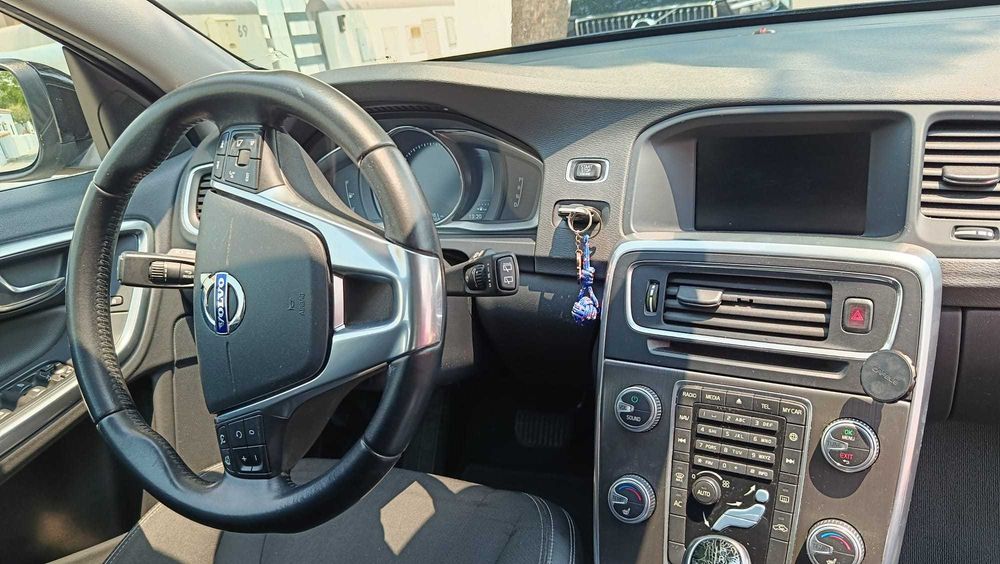 Volvo V60 — fotografia 12
