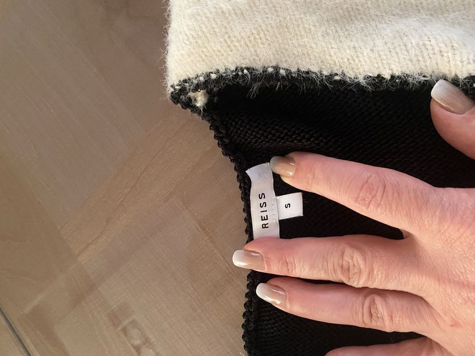 Светр жіночий розмір S