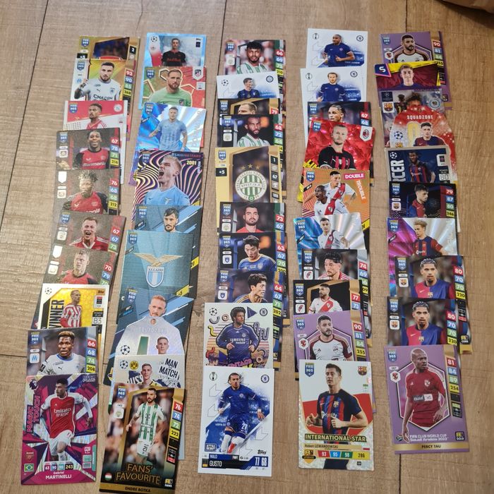 Karty piłkarskie 50 szt