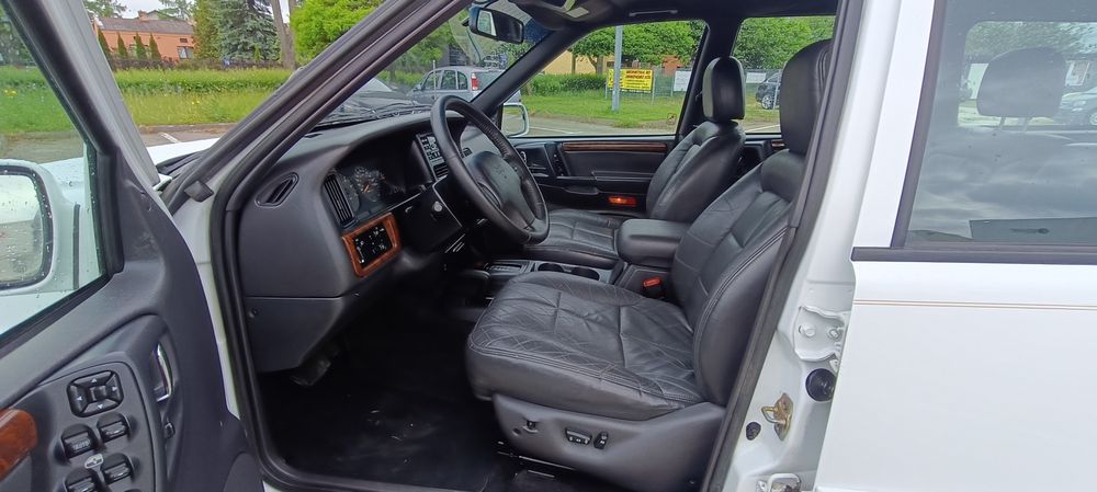 Jeep grand Cherokee Sprowadzony Opłacony
