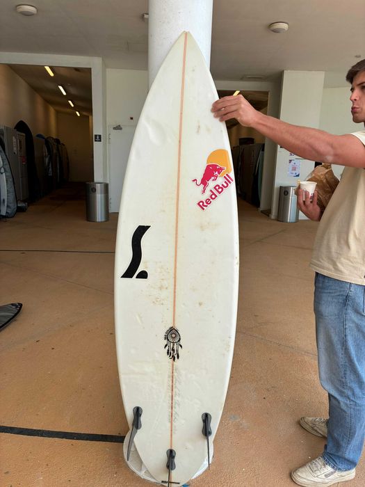 Prancha Surf SEMENTE 6’1 – 27.5L (ex Vasco Ribeiro) | SEM quilhas