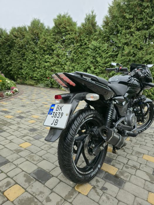 Продам bajaj pulsar 180