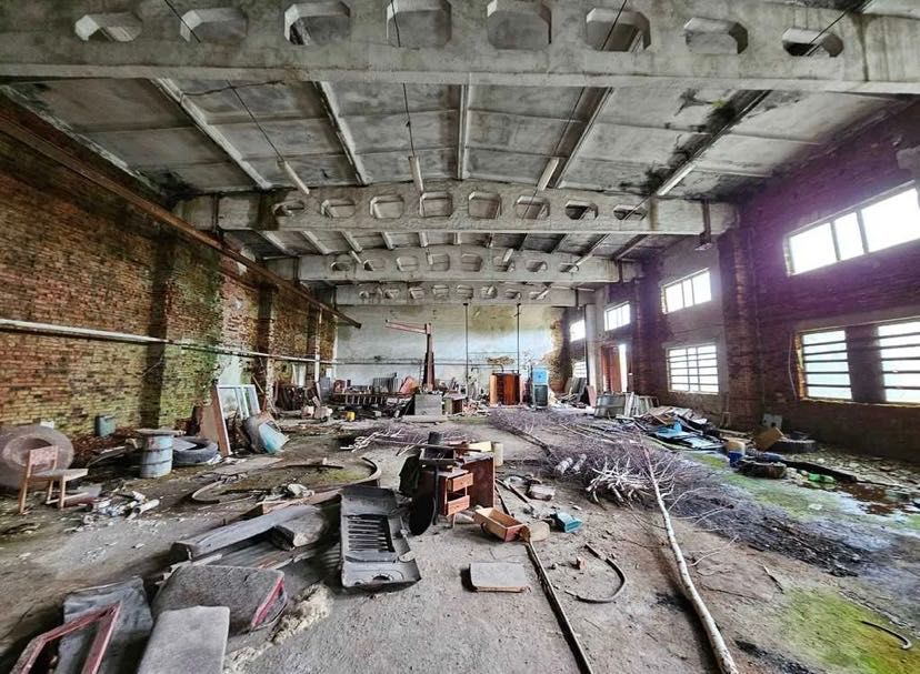 Складське приміщення.Продається виробничо-адміністративне приміщення.Промзона