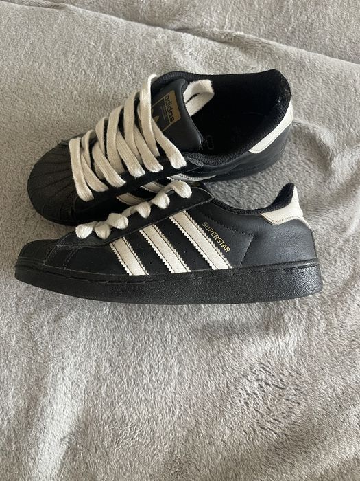 Adidas superstar