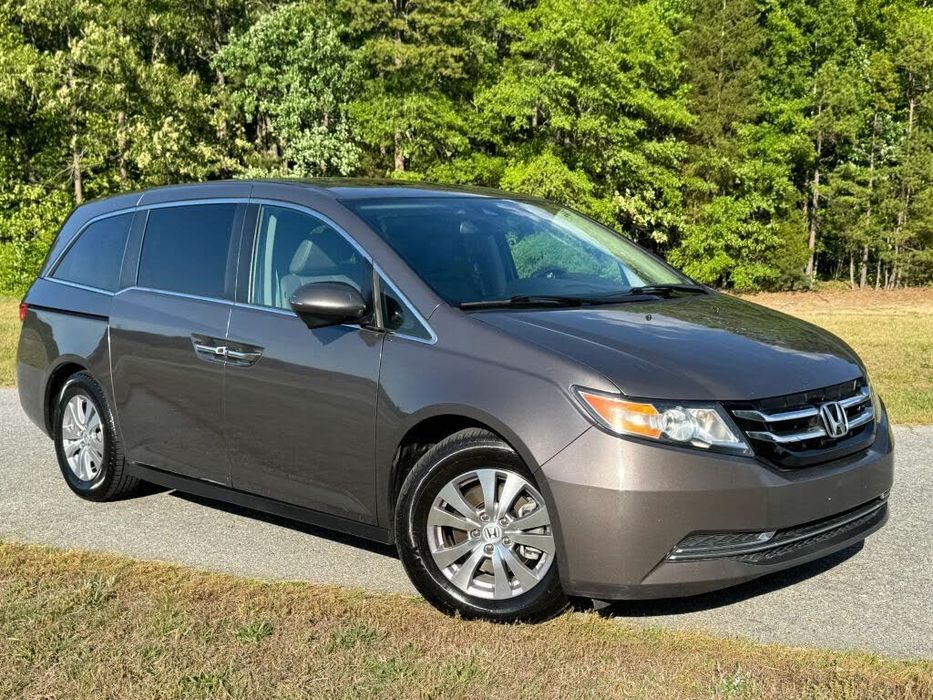 Honda Odyssey Super stan | Bogata opcja | Serwisowane w ASO