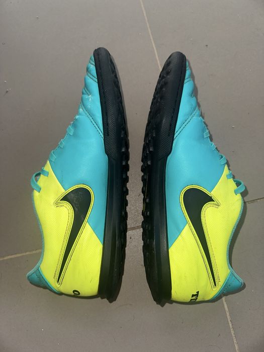 Сороконожки Nike Tiempo 6