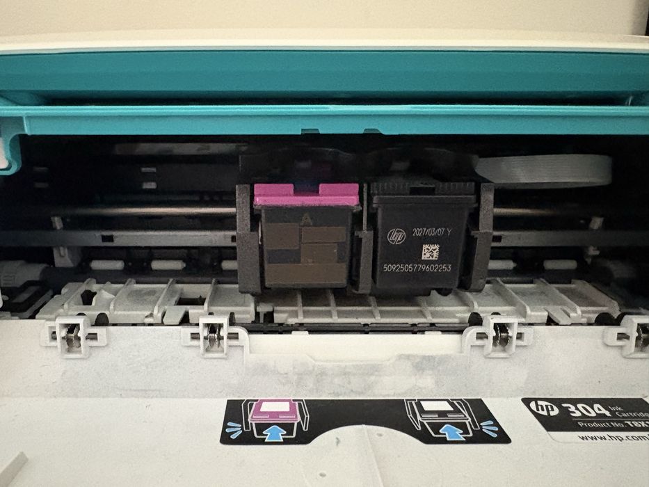 Impressora multifunções HP DeskJet 3735 – Como Nova