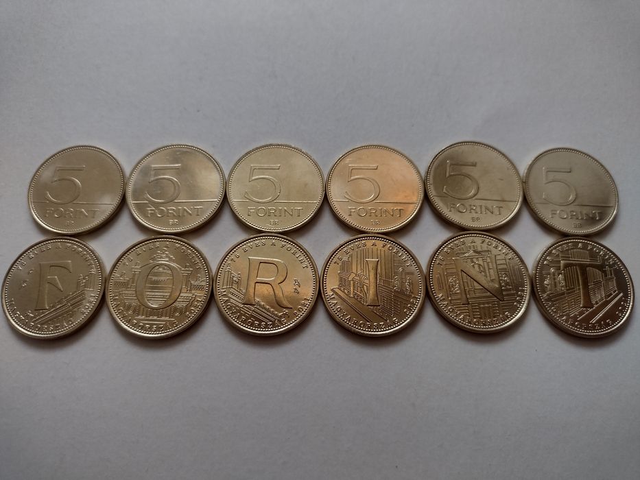 Продам монеты со всего мира UNC