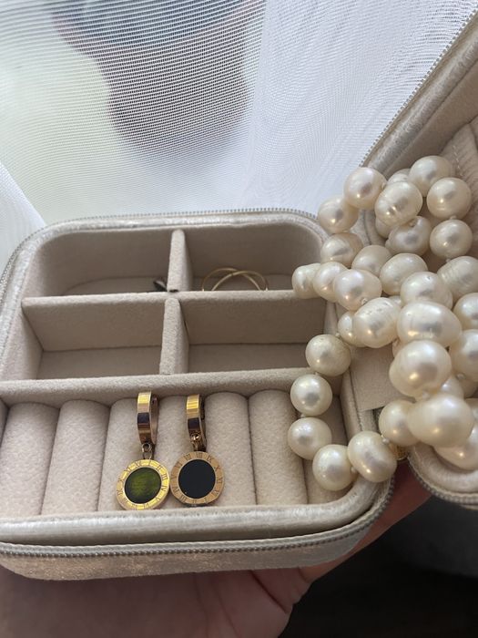 Сережки Булгарі