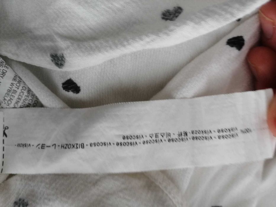 Bluzka damska Bershka Długi rękaw Biała w czarne serca rozmiar XS/34