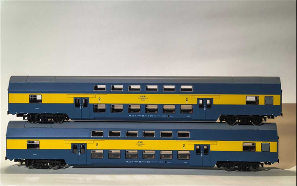 Wagony piętrowe PKP Piko H0