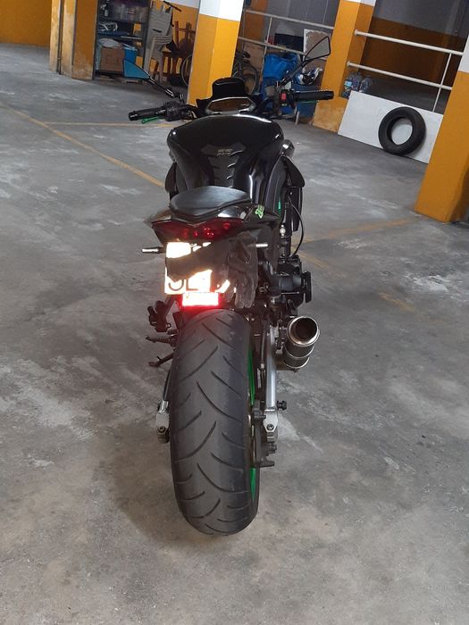 Kawasaki z1000 ano 2010