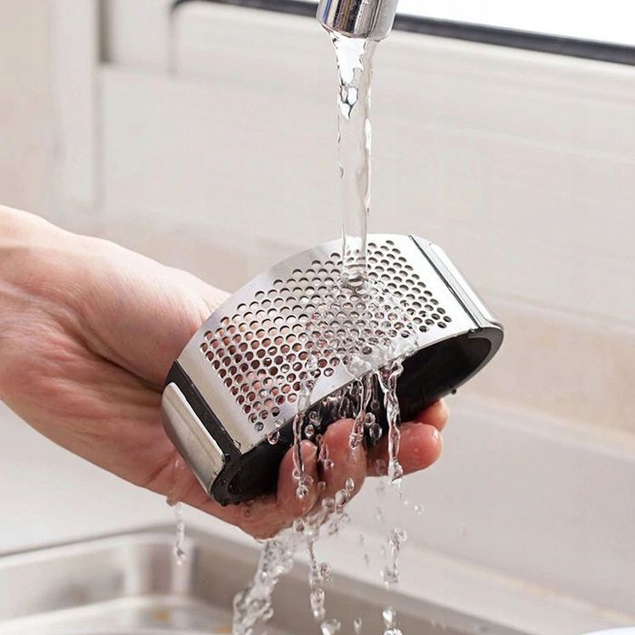 wyciskacz zgniatacz do czosnku+szczotka+obierak