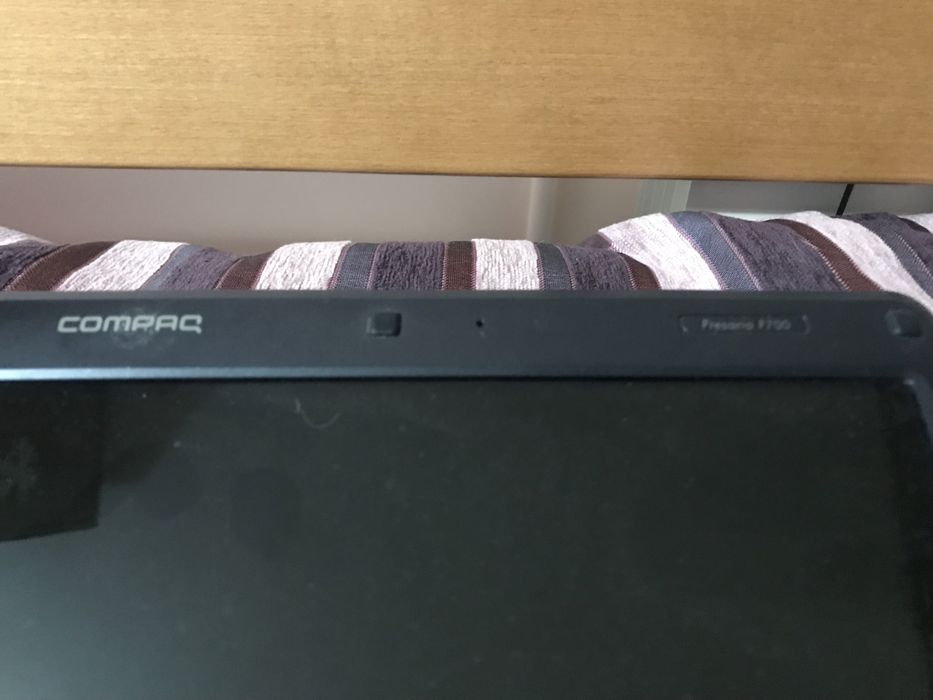 Ноутбук HP Compaq Presario F700 на запчастини