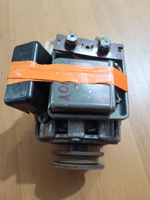 Електро двигатель двигун від пральної машини стиральной машины мотор