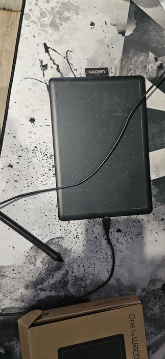 Tablet graficzny one by wacom NOWY