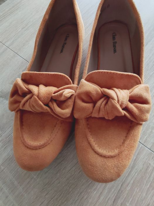 Baleriny musztardowe