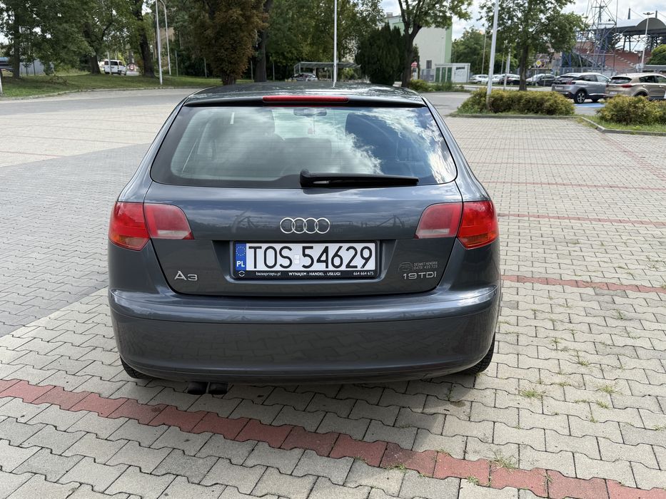Audi A3 Sportback  A3 8P 2007 1.9 TDI 105km