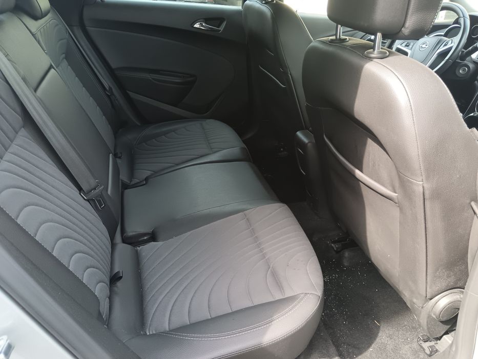 Opel Astra Sport Tourer 1.6 CDTI Cosmo