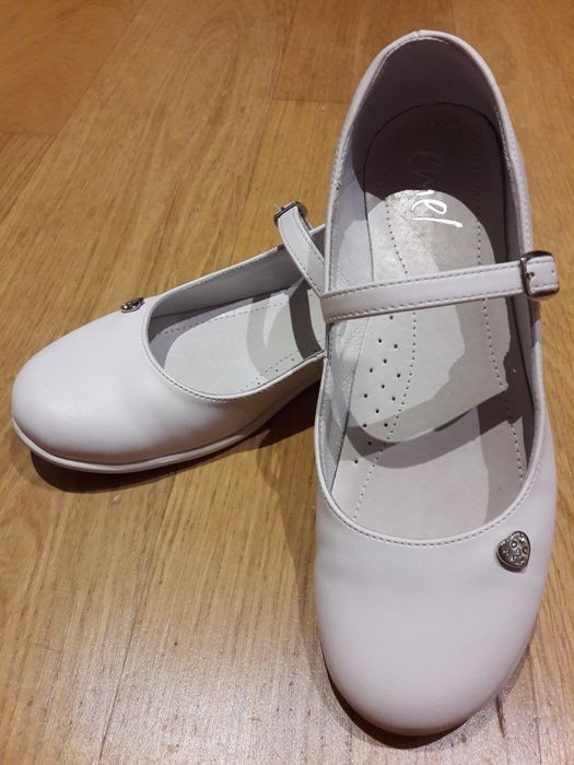 Baleriny Emel skórzane rozm.36