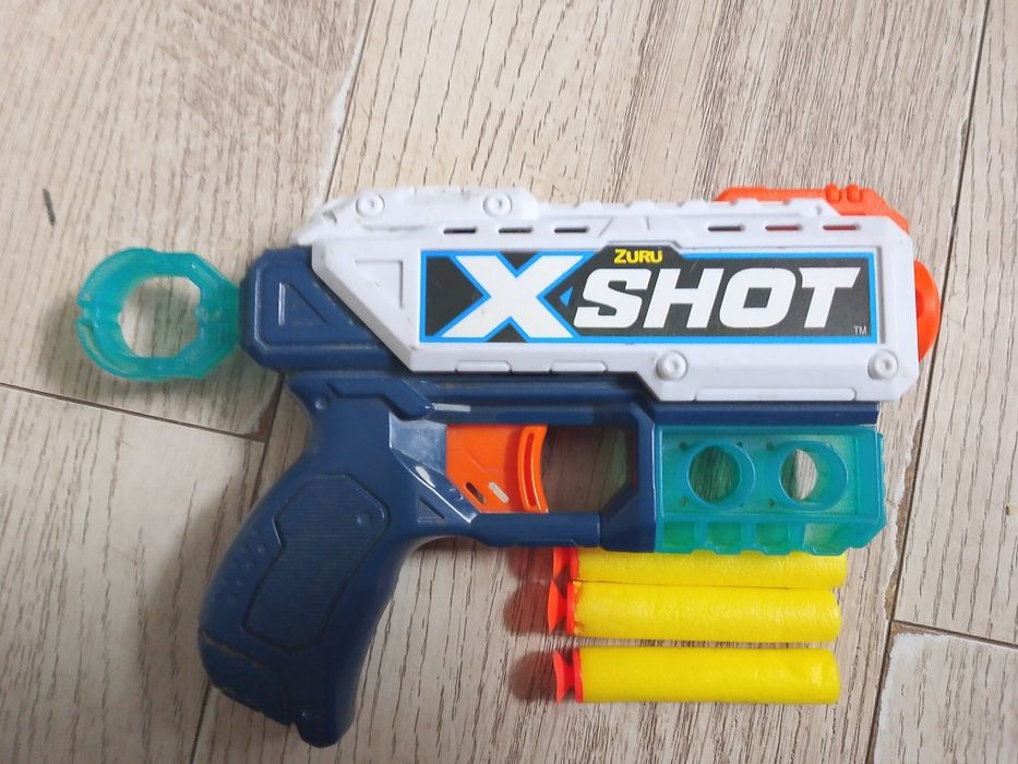пістолет нерф с кільцем