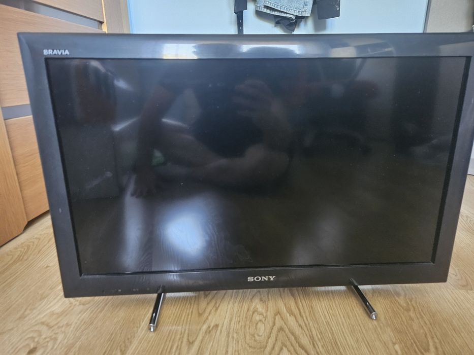 Telewizor 22 cale sony KDL-26EX550