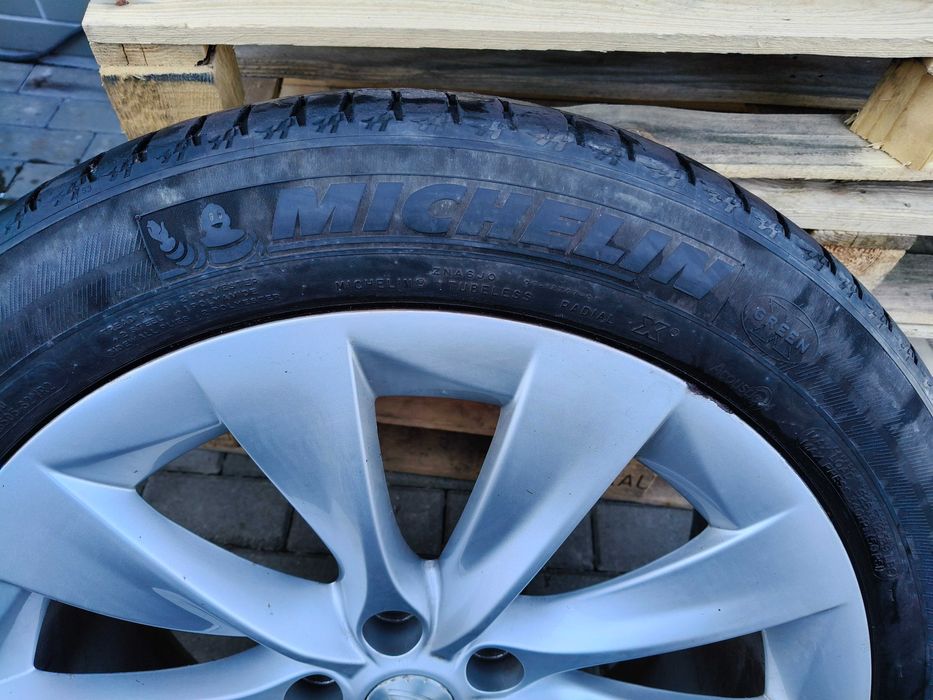 Felgi aluminiowe do Tesli