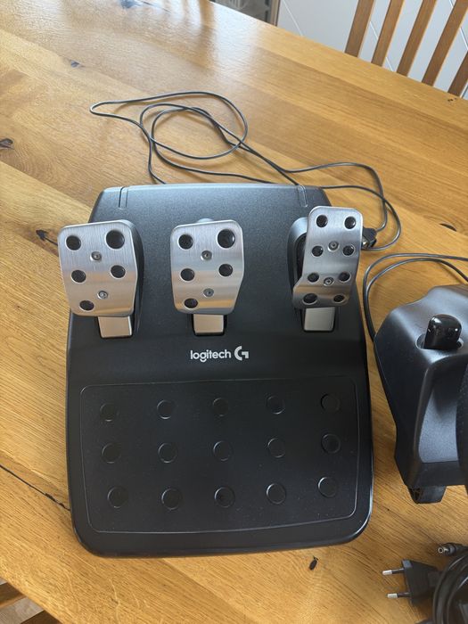 Kierownica logitech g29