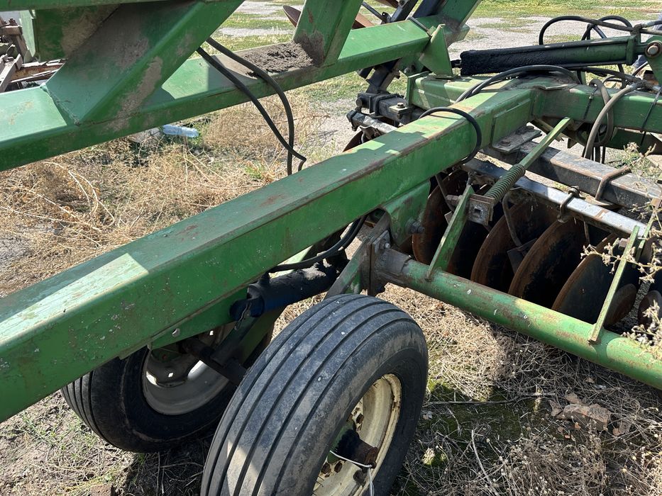Дискова борона John Deere 630