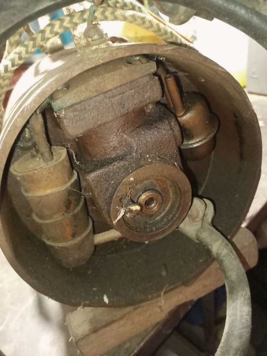 Продам компрессор